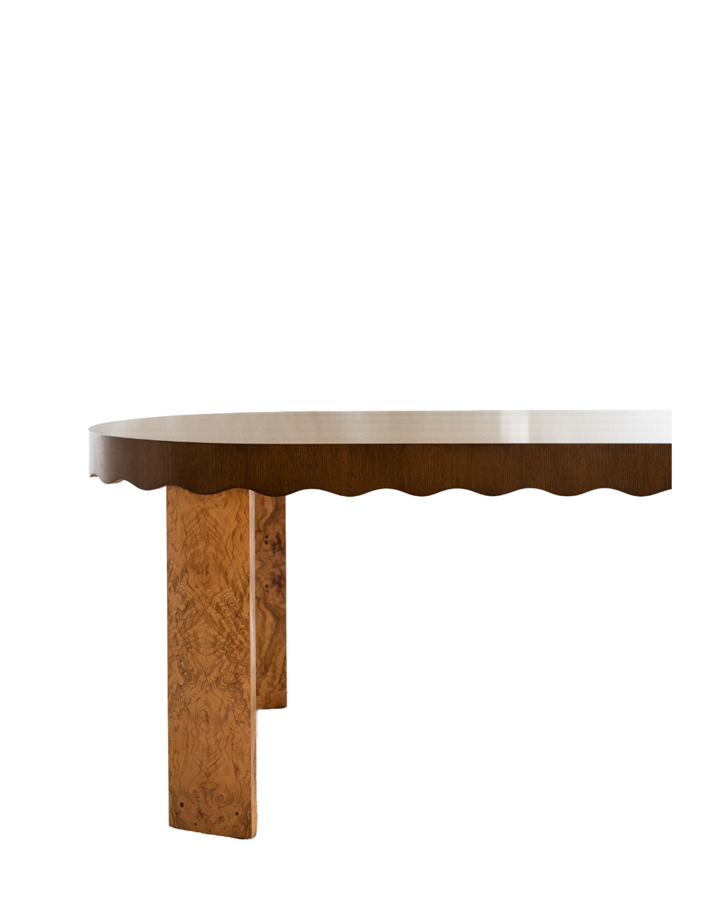 Dining table with scalloped edge