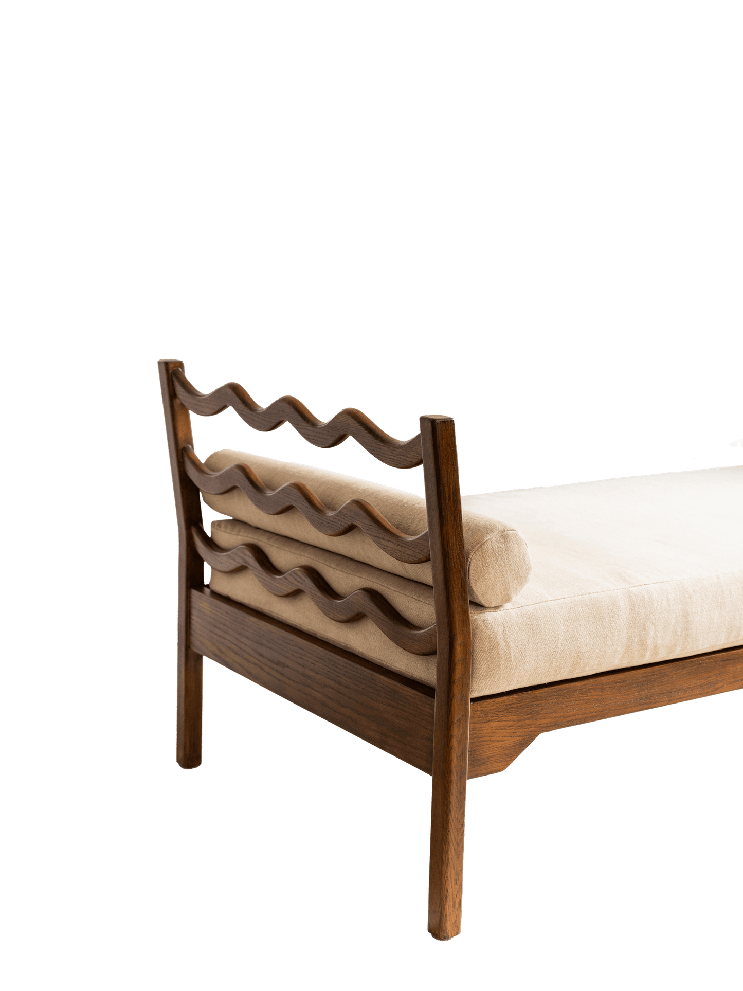 Daybed featuring wave scallop detail
